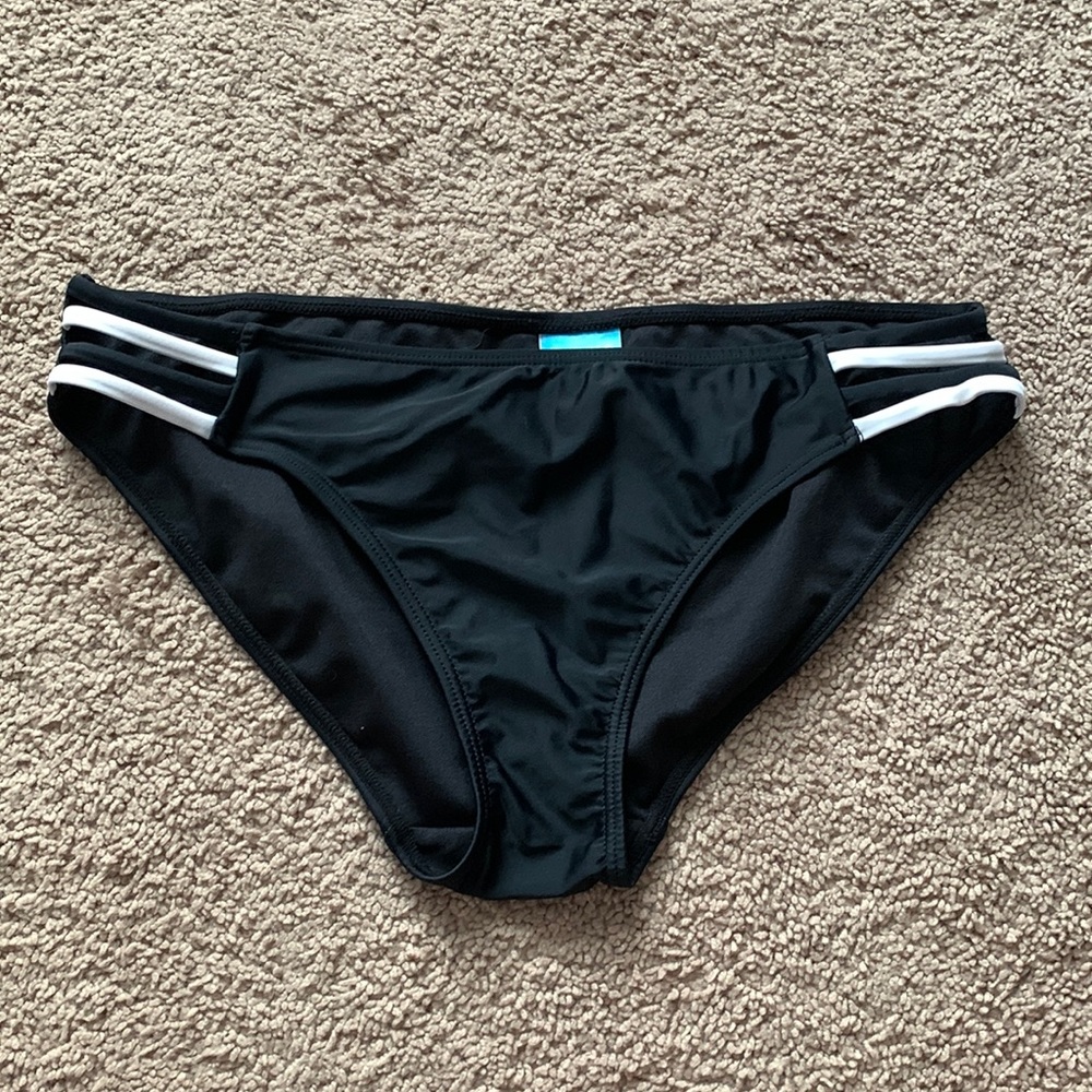 Bikini bottoms